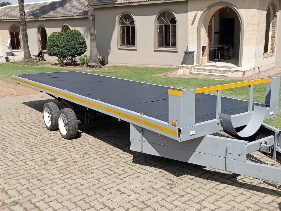 3.6m Single Axle Braked Closed Body Trailer